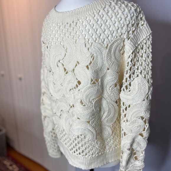 Per Se cream cotton scroll pattern knit cardigan. Size M. Excellent condition! - Picture 2 of 13